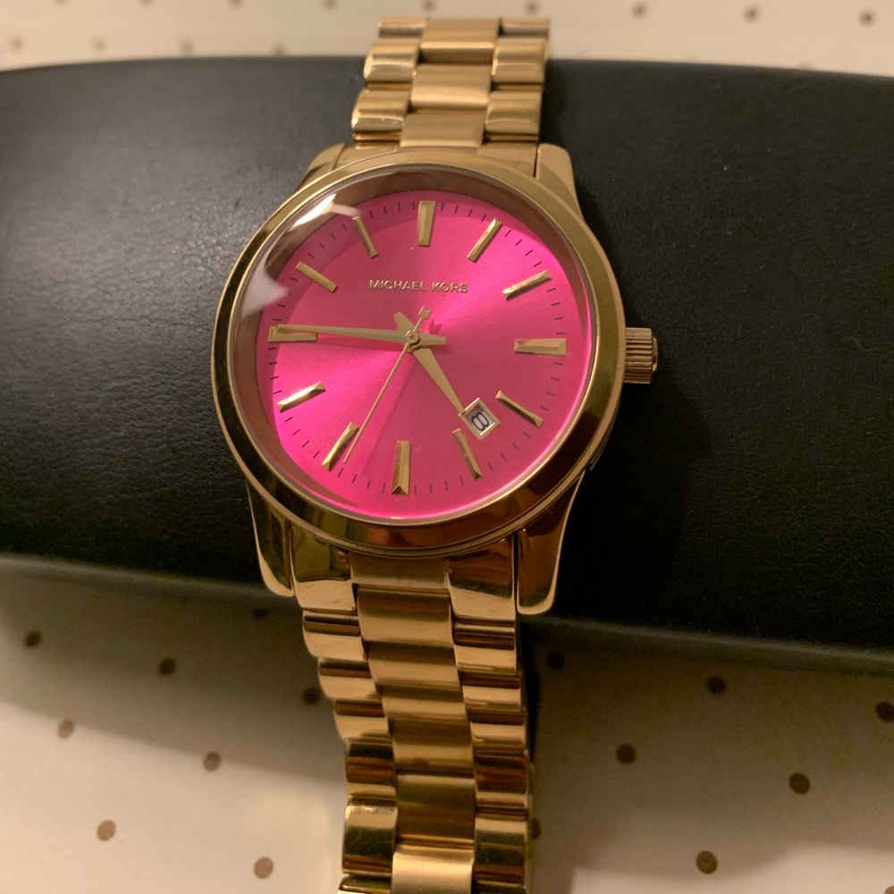 MK5801 Runway Pink-Dial Gold-Tone Watch